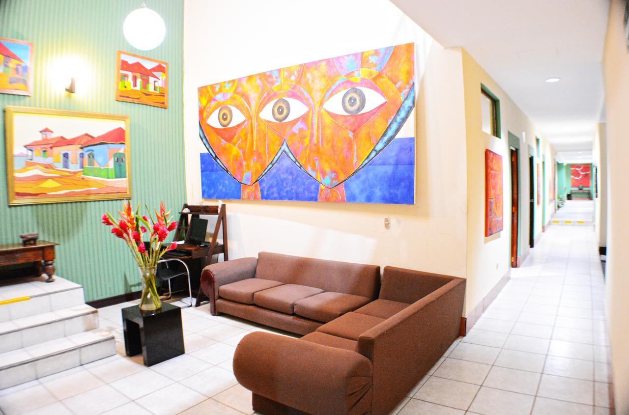 צ'יננדגה Hotel Plaza Cosiguina מראה חיצוני תמונה